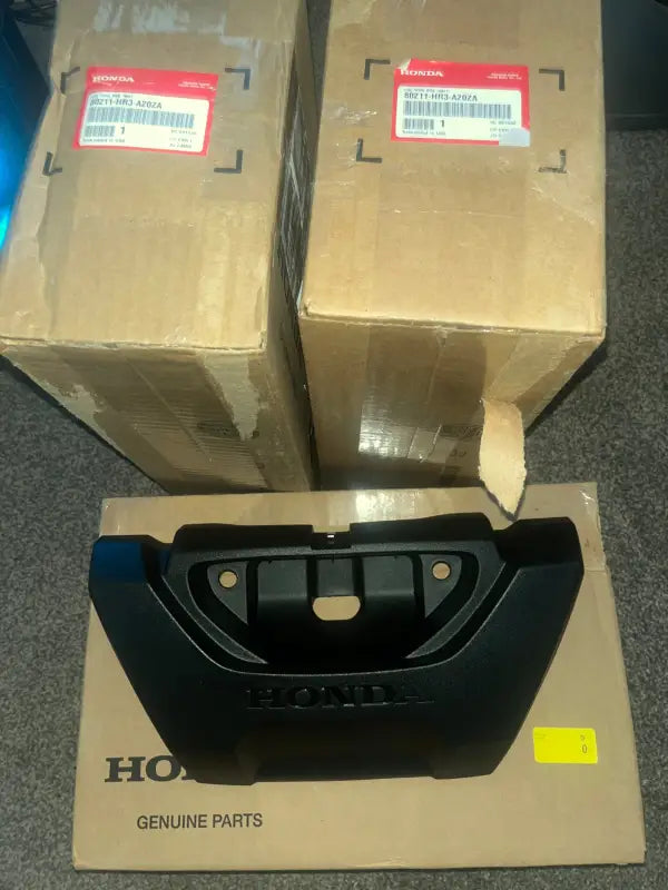 Toolbox Lid for Honda TRX420-500-520 Solid Rear Axle 2014-2025 NEW OEM 80211-HR3-A20ZA - Vehicle Parts &